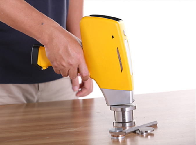 艾克手持式光谱分析仪 F2-5100